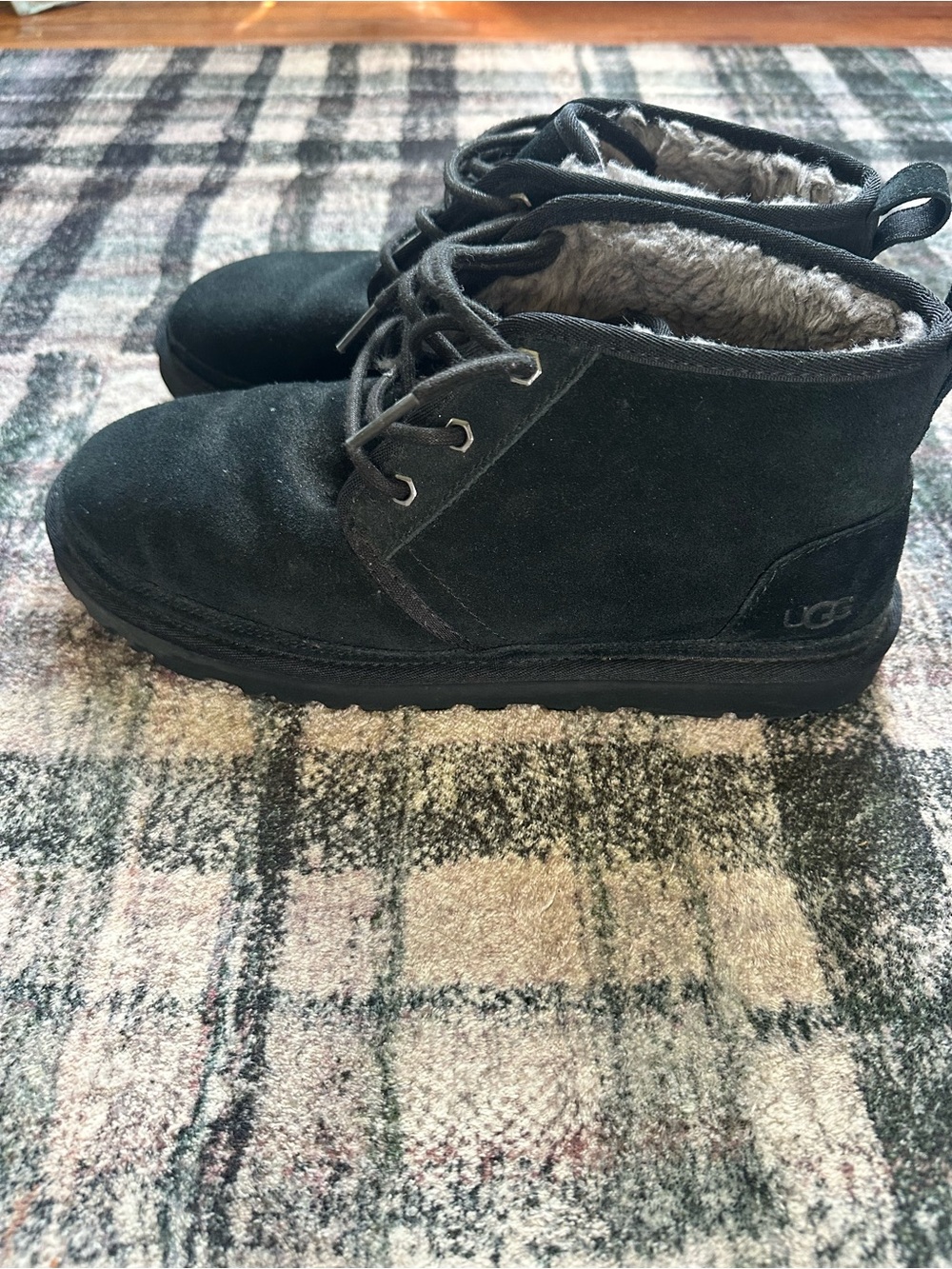 UGG Men's Black Suede Chukka Boot Sz 10